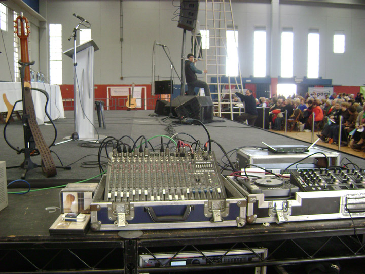 Alquiler de Consolas de Sonido Alquiler de Consolas de Sonido